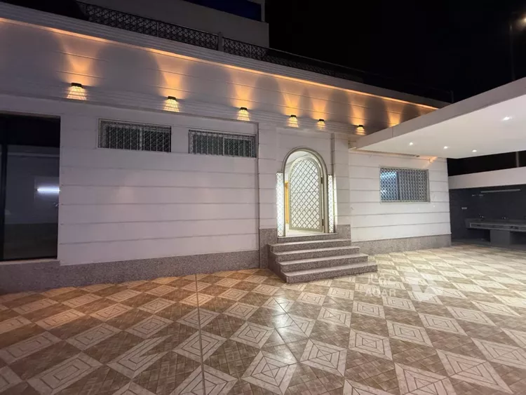 Floor for Rent in Al Badayea Al Shermy 25