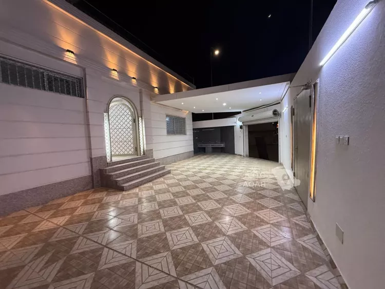 Floor for Rent in Al Badayea Al Shermy 6