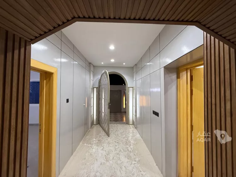 Floor for Rent in Al Badayea Al Shermy 7