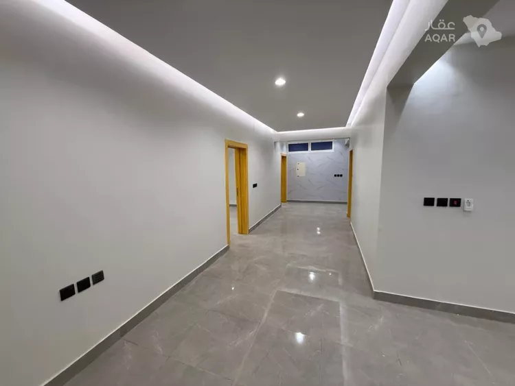 Floor for Rent in Al Badayea Al Shermy 3