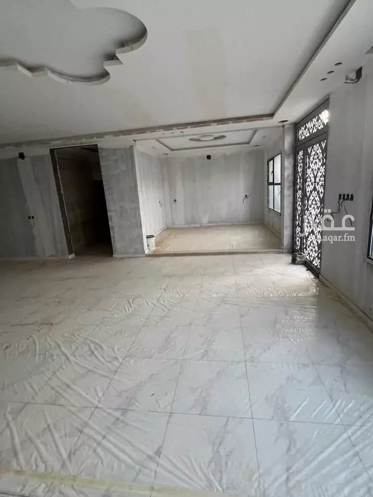 فيلا للبيع في شارع عمرو, حي شمال شرق بريدة, مدينة بريدة, منطقة القصيم