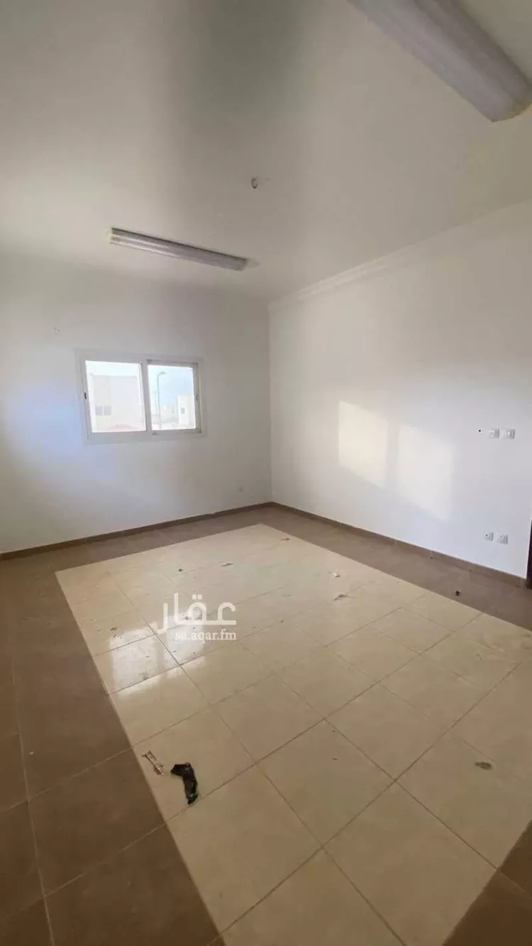 فيلا للبيع في شارع هلال بن المعلي الخزرجي, حي البستان, مدينة عنيزة, منطقة القصيم صورة 2