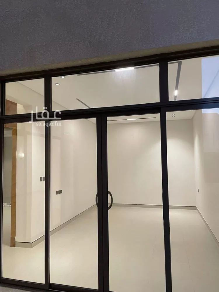 فيلا للبيع في شارع السيل الكبير, حي المهدية, مدينة الرياض, منطقة الرياض صورة 3