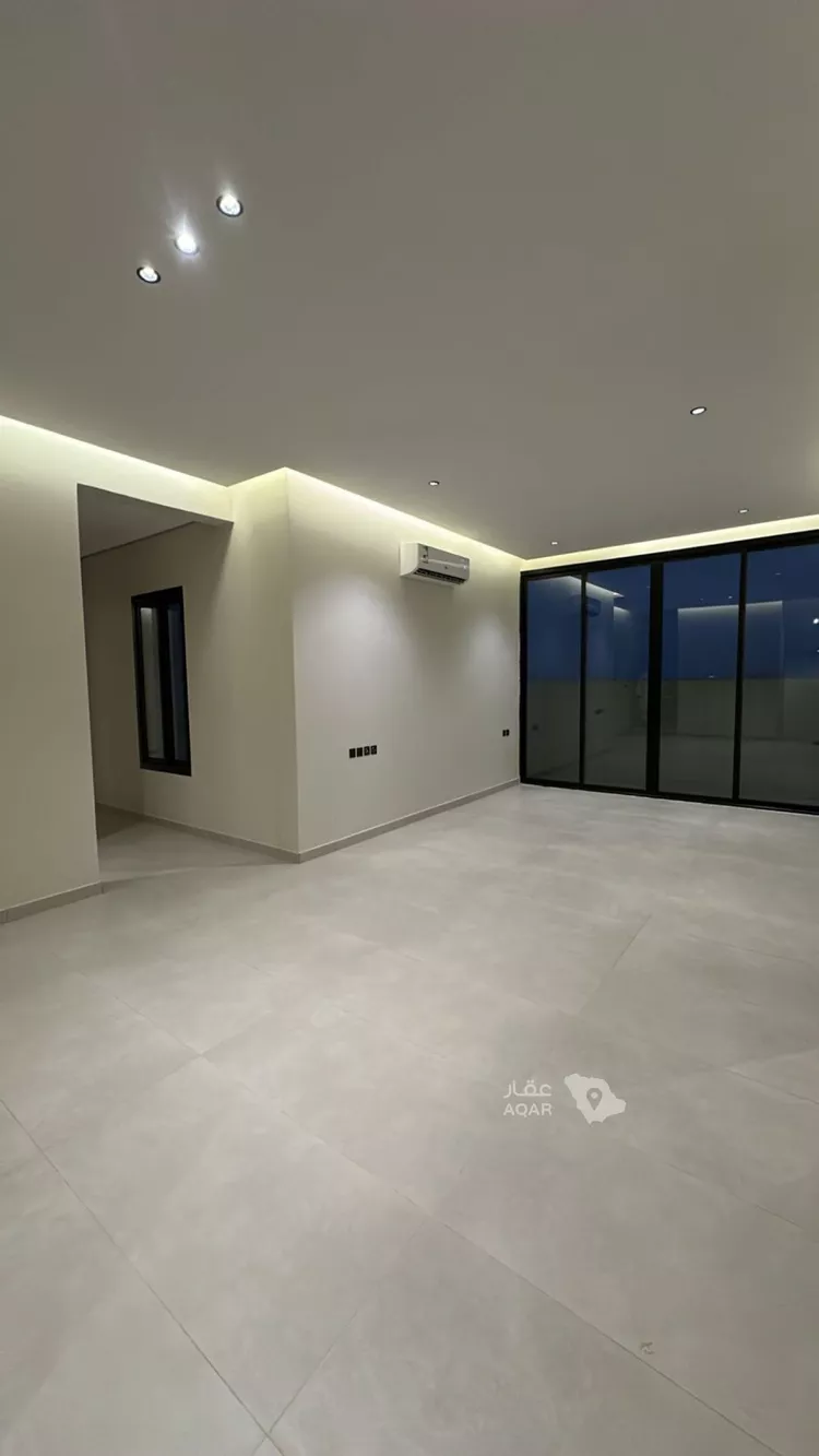 فيلا للبيع في شارع الدهناء, حي المهدية, مدينة الرياض, منطقة الرياض صورة 2
