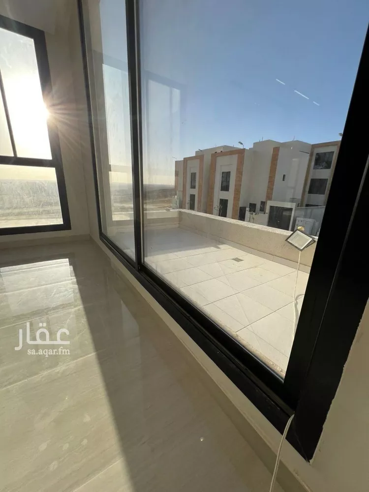 فيلا للبيع في شارع السيل الكبير, حي المهدية, مدينة الرياض, منطقة الرياض صورة 3