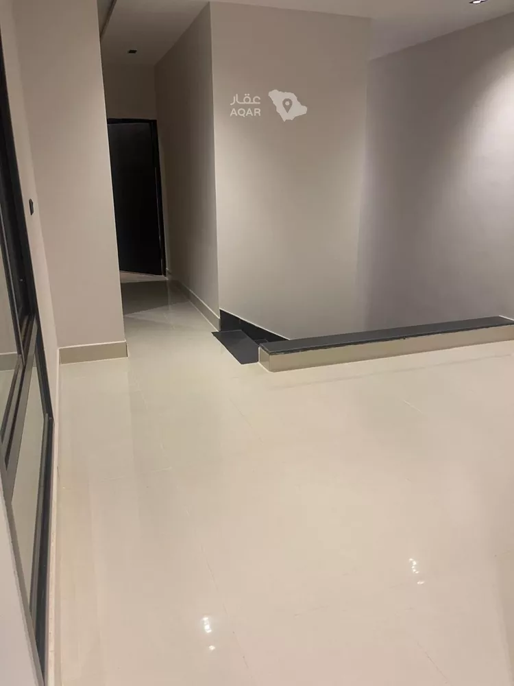فيلا للإيجار في شارع سيف الدين الخطيب, حي المهدية, مدينة الرياض, منطقة الرياض 12