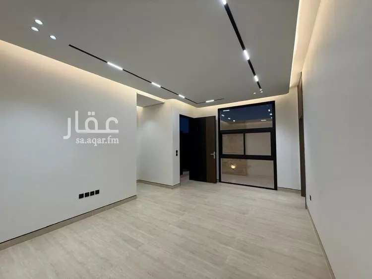 فيلا للبيع في شارع فؤاد محمد عمر توفيق, حي المهدية, مدينة الرياض, منطقة الرياض صورة 2