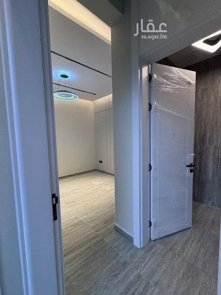 فيلا للبيع في شارع سعد الله بن مجالد, حي المهدية, مدينة الرياض, منطقة الرياض صورة 2