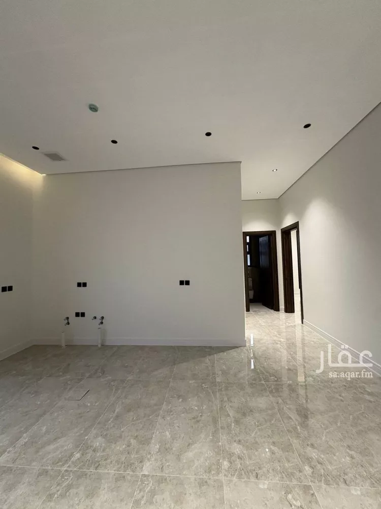 شقة للبيع في شارع أحمد بن هاشم, حي المهدية, مدينة الرياض, منطقة الرياض صورة 2