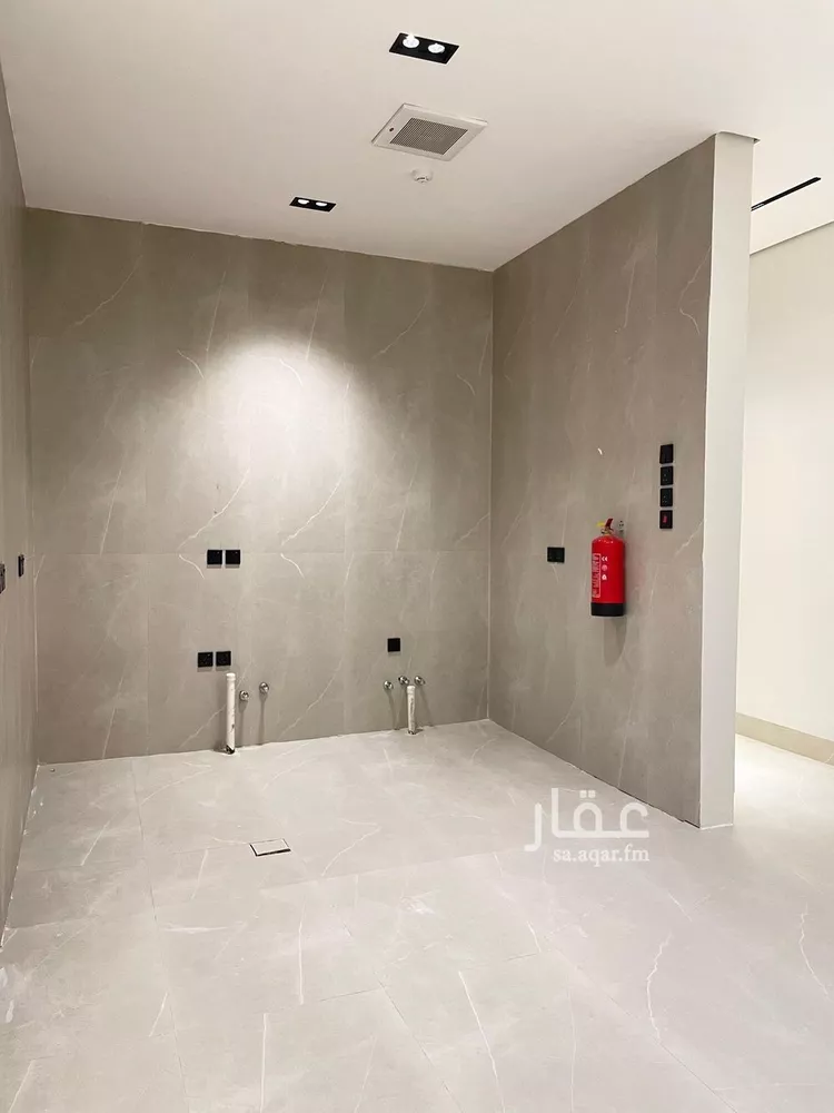 Apartment for Sale in Riyadh Al Mahdiyah 11