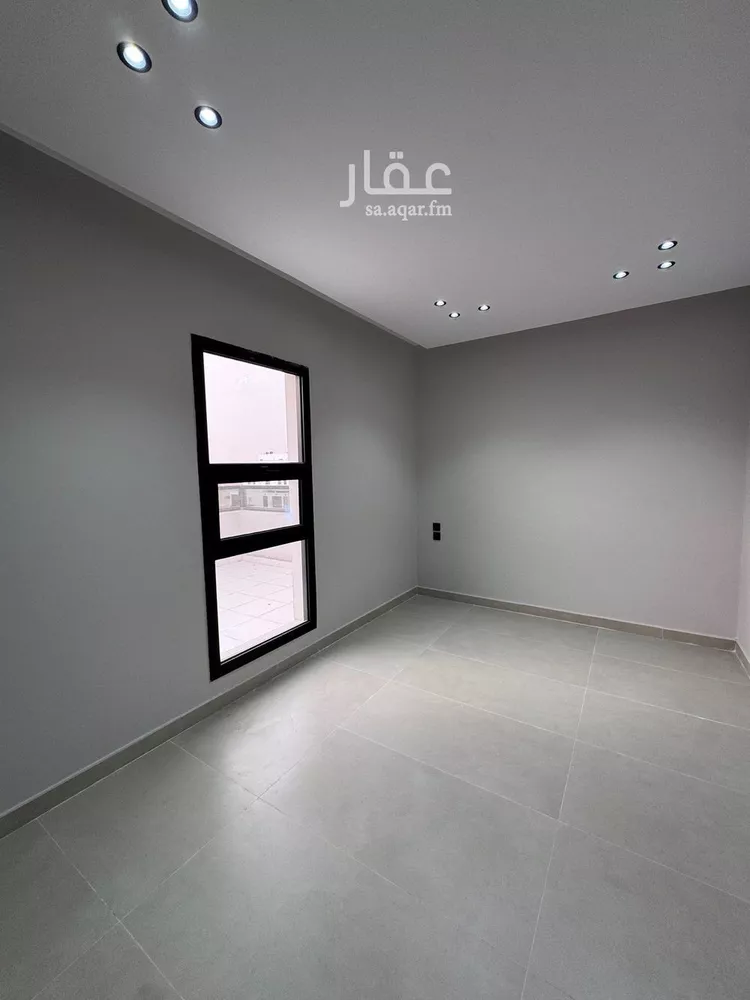 فيلا للبيع في شارع السيل الكبير, حي المهدية, مدينة الرياض, منطقة الرياض صورة 2