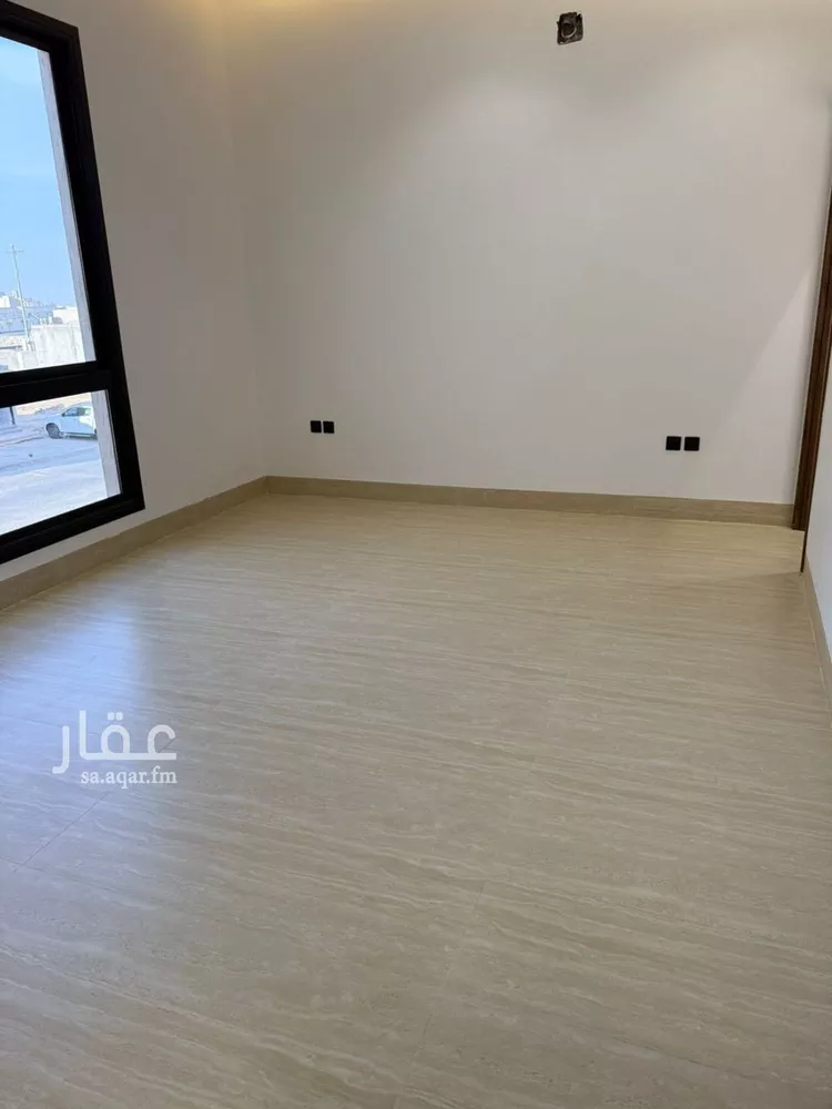 فيلا للبيع في شارع نبرة, حي ظهرة لبن, مدينة الرياض, منطقة الرياض صورة 2