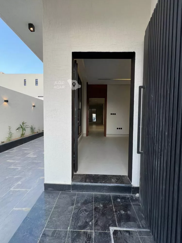 فيلا للبيع في شارع محمد بن أبي بكر القيم, حي المهدية, مدينة الرياض, منطقة الرياض 13