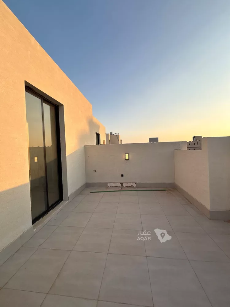 Villa for Sale in Riyadh Al Mahdiyah 14
