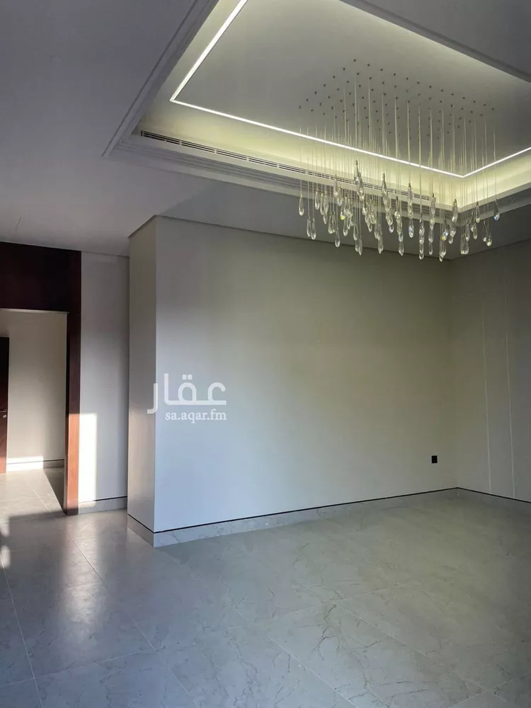 فيلا للبيع في شارع أبي العباس الصقلي, حي المهدية, مدينة الرياض, منطقة الرياض صورة 3