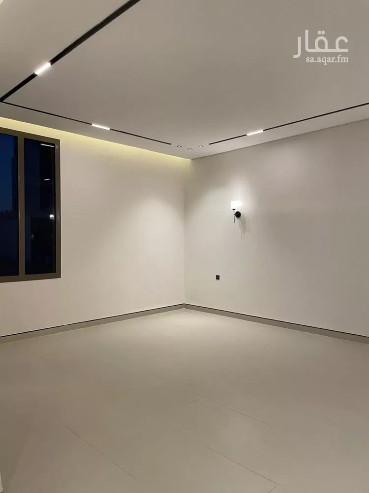 فيلا للبيع في شارع السيل الكبير, حي المهدية, مدينة الرياض, منطقة الرياض صورة 2