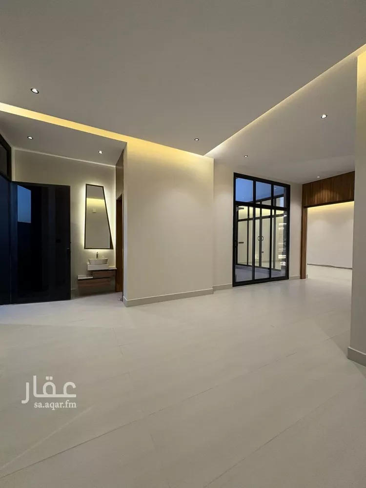 فيلا للبيع في شارع أبي الفضل العليمي, حي المهدية, مدينة الرياض, منطقة الرياض صورة 4