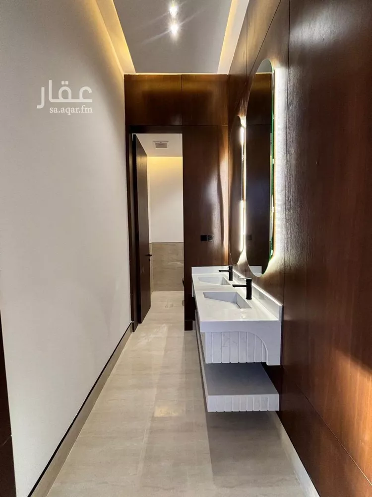 فيلا للبيع في شارع أحمد مفتي المكي الحنفي, حي المهدية, مدينة الرياض, منطقة الرياض صورة 4