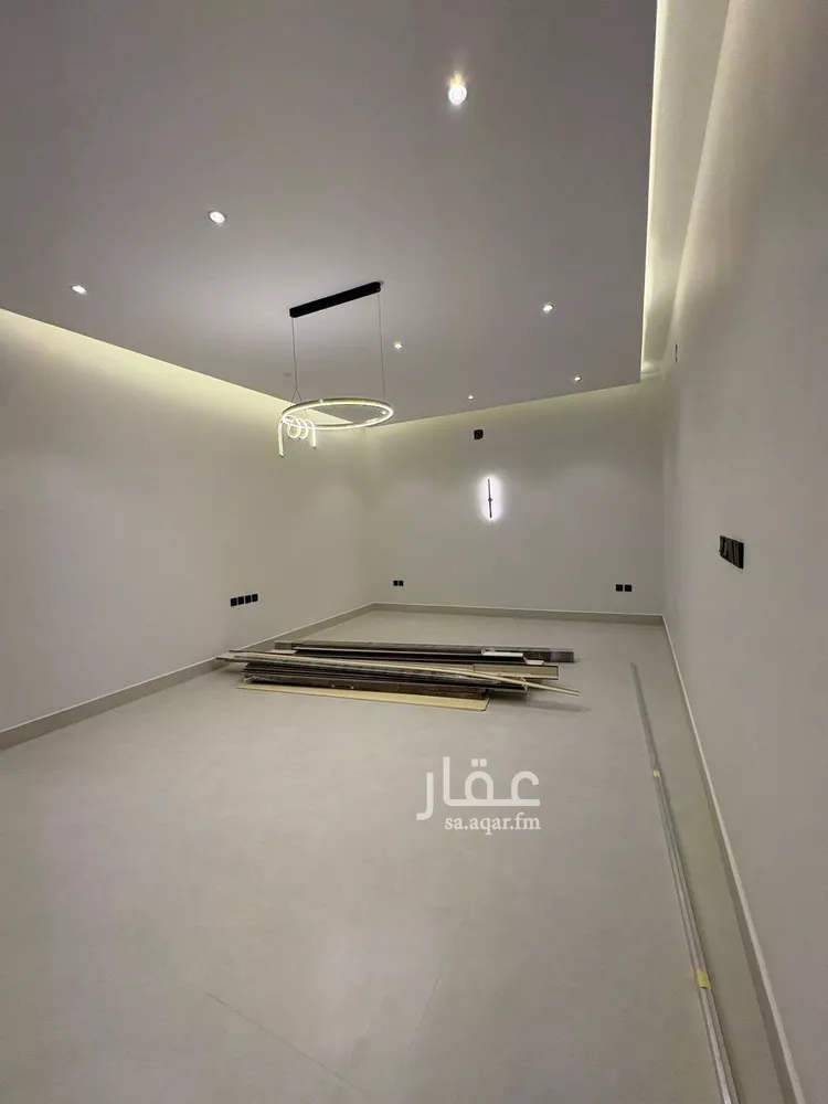 فيلا للبيع في شارع عمر بن يوسف المقرئ, حي المهدية, مدينة الرياض, منطقة الرياض صورة 5