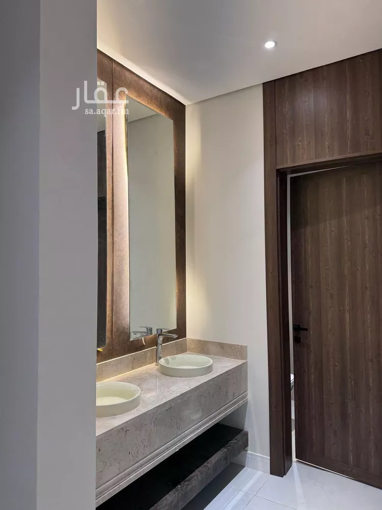 فيلا للبيع في شارع عبدالغني البشتي, حي المهدية, مدينة الرياض, منطقة الرياض صورة 4