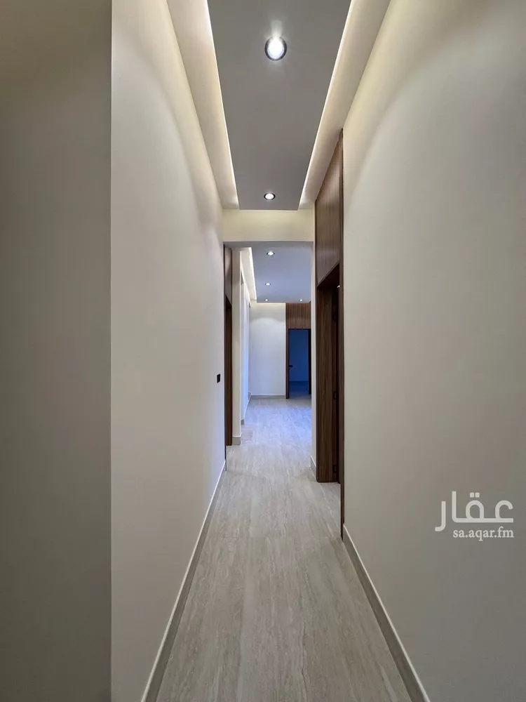 فيلا للبيع في شارع السيل الكبير, حي المهدية, مدينة الرياض, منطقة الرياض 10