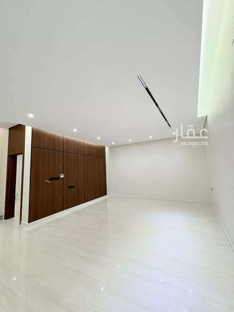 فيلا للبيع في شارع إبراهيم بن محمد الزمزمي, حي المهدية, مدينة الرياض, منطقة الرياض صورة 2