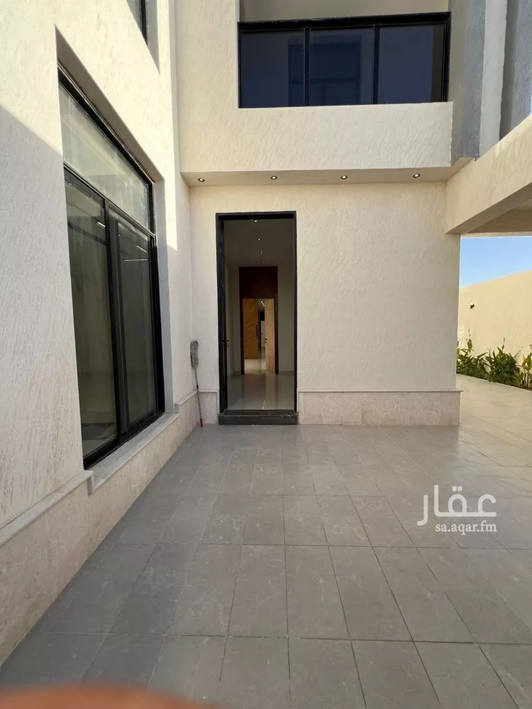 فيلا للبيع في شارع السيل الكبير, حي المهدية, مدينة الرياض, منطقة الرياض 14