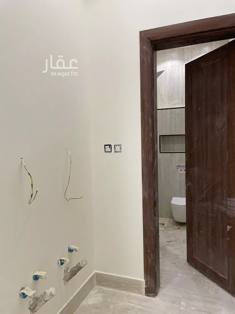 فيلا للبيع في شارع نابلس, حي ظهرة لبن, مدينة الرياض, منطقة الرياض 15