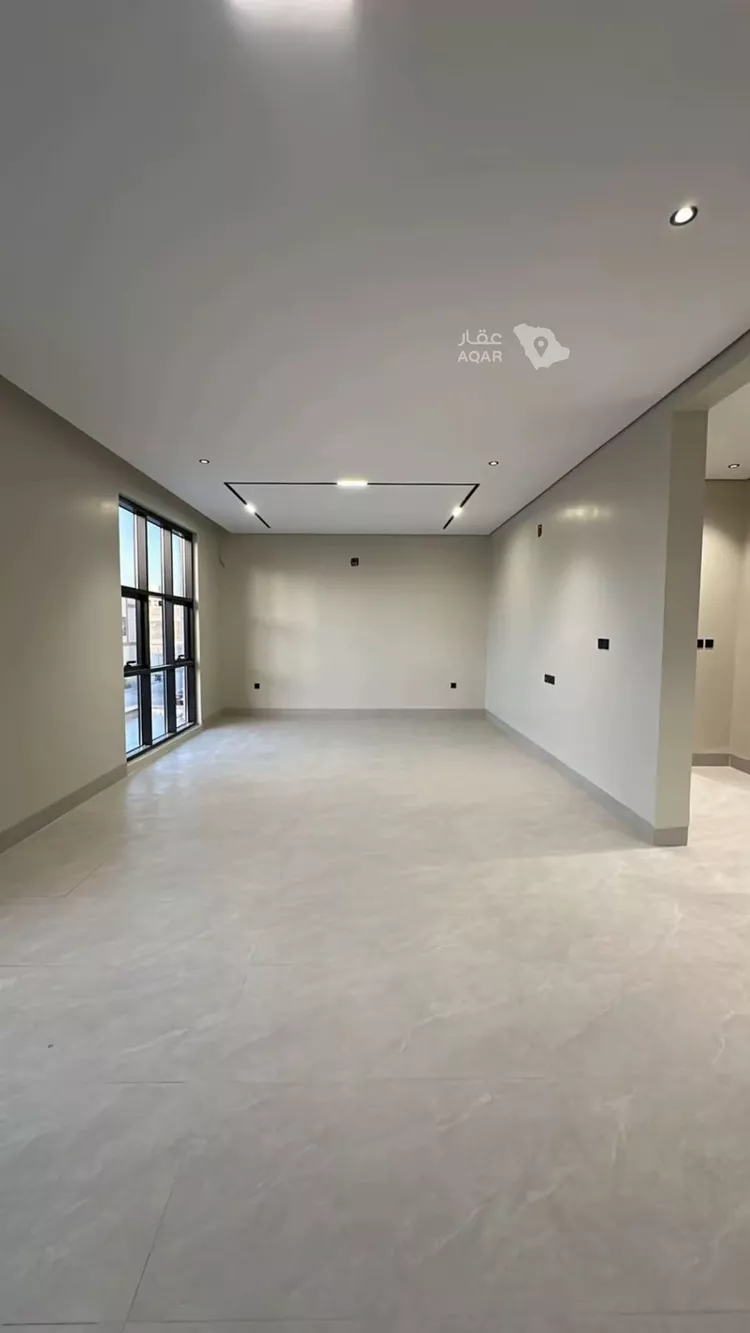 فيلا للبيع في شارع السيل الكبير, حي المهدية, مدينة الرياض, منطقة الرياض صورة 2