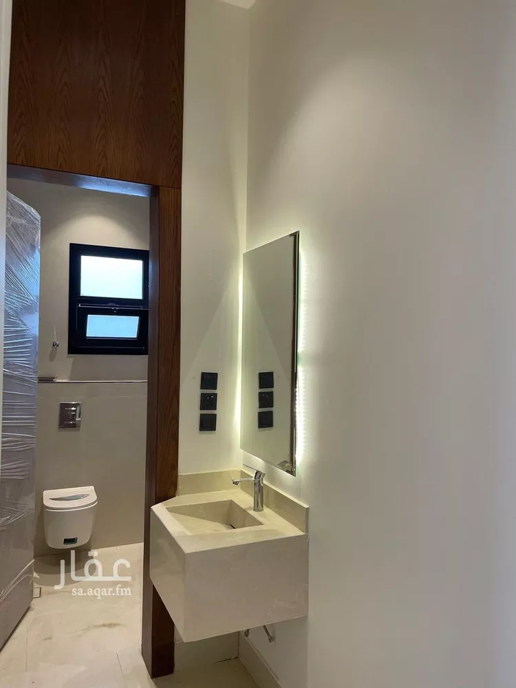 شقة للبيع في شارع قطب الدين بن السلطان, حي المهدية, مدينة الرياض, منطقة الرياض صورة 2