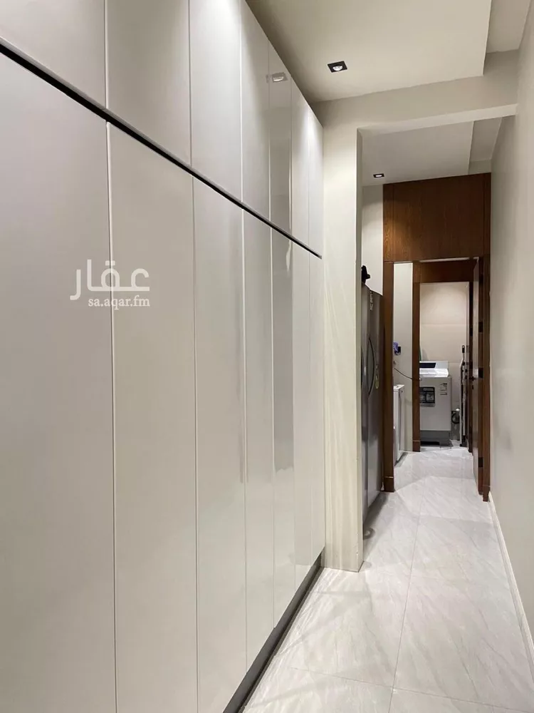 فيلا للبيع في شارع أبي موسى المديني, حي المهدية, مدينة الرياض, منطقة الرياض صورة 2