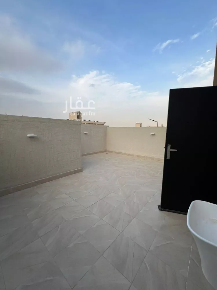 فيلا للبيع في شارع أبي الزناد, حي المهدية, مدينة الرياض, منطقة الرياض صورة 2