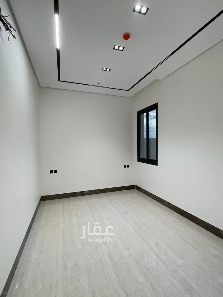 شقة للبيع في شارع السيل الكبير, حي المهدية, مدينة الرياض, منطقة الرياض 18