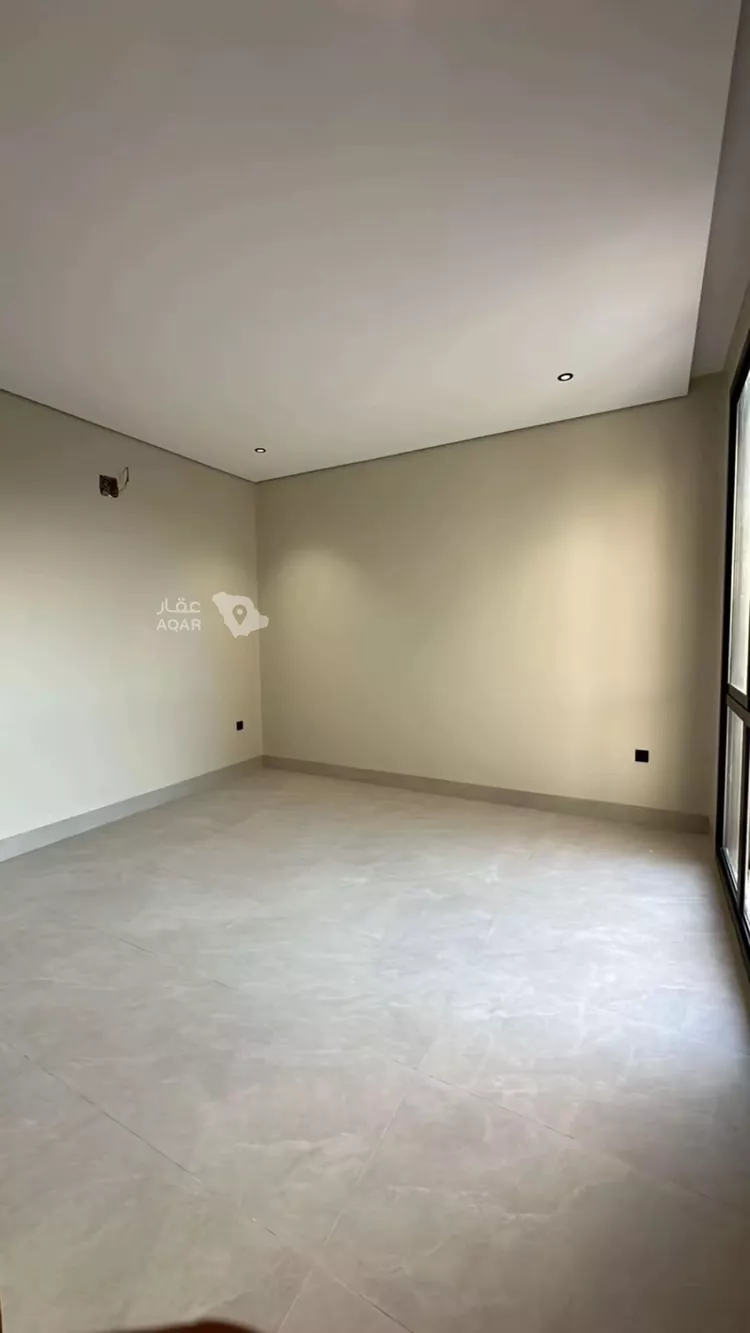فيلا للبيع في شارع السيل الكبير, حي المهدية, مدينة الرياض, منطقة الرياض 8