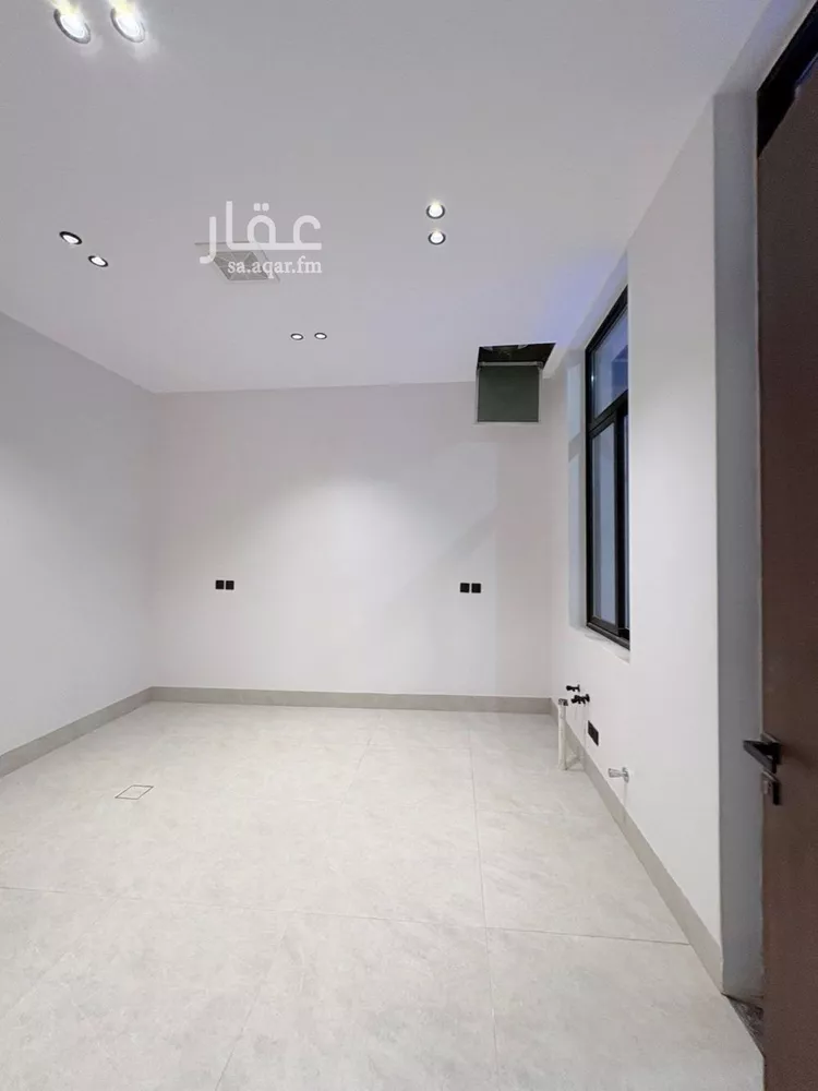 Villa for Sale in Riyadh Al Mahdiyah 9