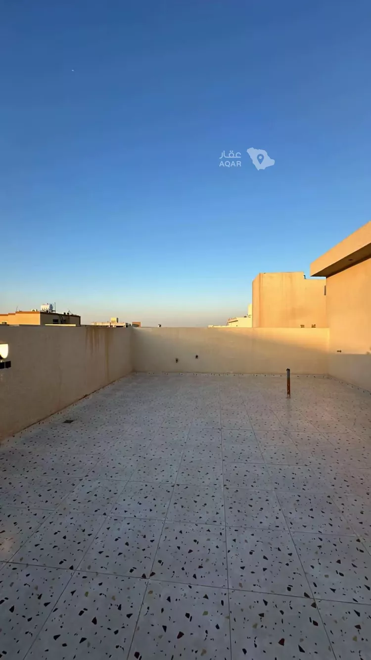 فيلا للبيع في شارع السيل الكبير, حي المهدية, مدينة الرياض, منطقة الرياض 14