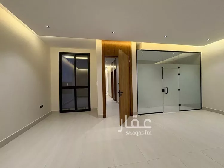 فيلا للبيع في شارع أبي الفضل العليمي, حي المهدية, مدينة الرياض, منطقة الرياض صورة 3