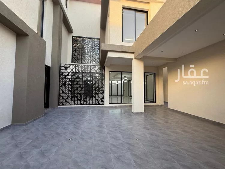 فيلا للبيع في شارع عبدالعزيز بن أبي محذورة, حي المهدية, مدينة الرياض, منطقة الرياض صورة 3