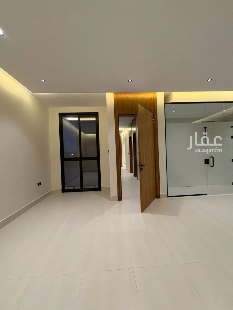 فيلا للبيع في شارع أبي الفضل العليمي, حي المهدية, مدينة الرياض, منطقة الرياض صورة 2