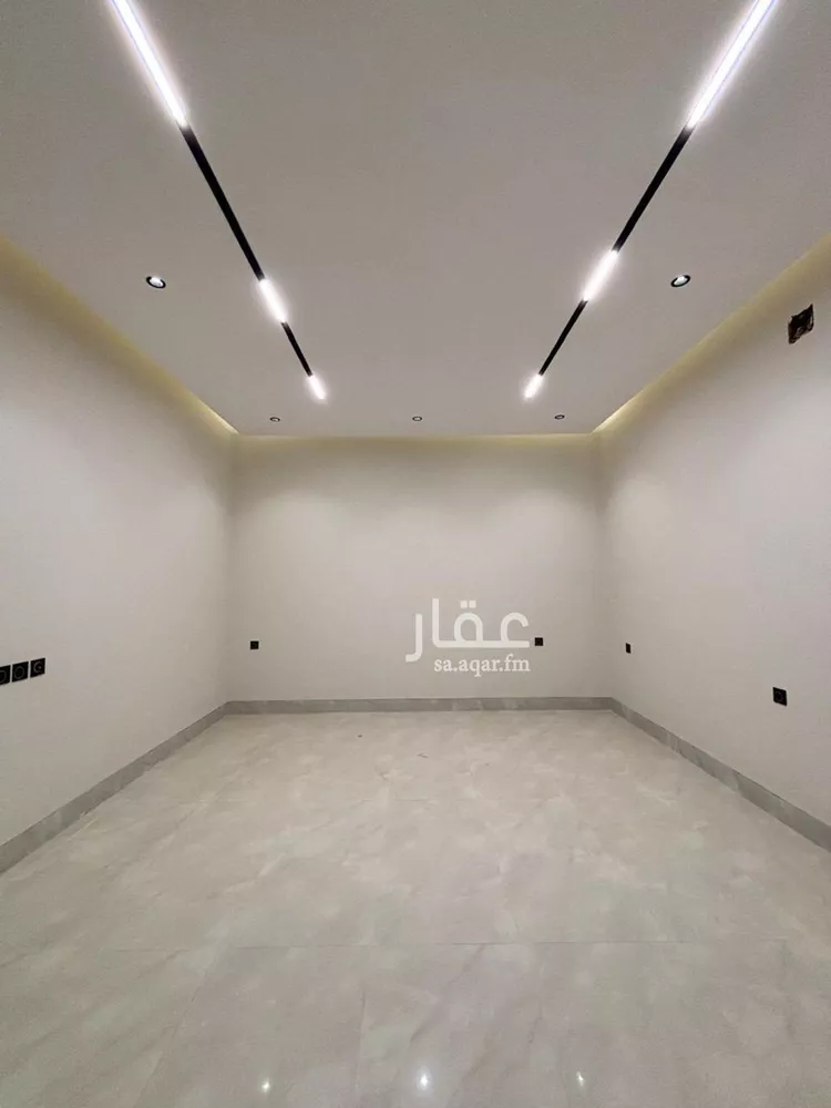 فيلا للبيع في شارع السيل الكبير, حي المهدية, مدينة الرياض, منطقة الرياض صورة 5