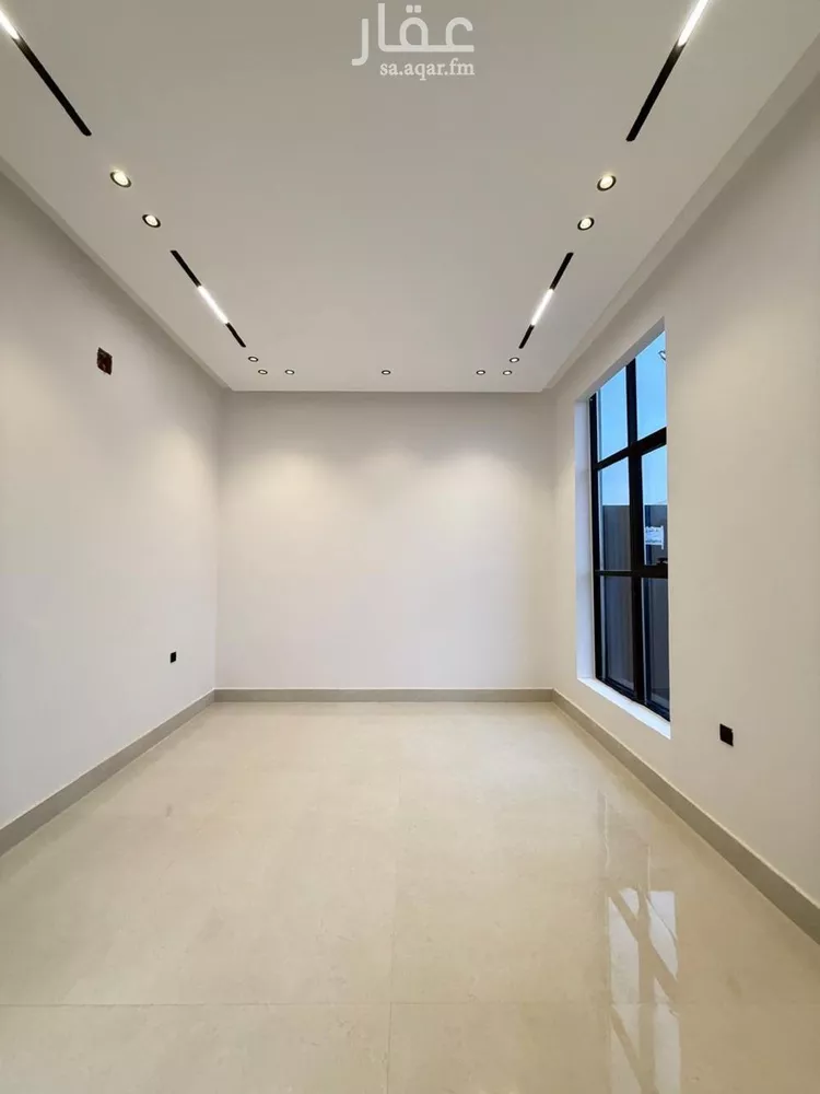 فيلا للبيع في شارع أبي الحسن الأسفرائيني, حي المهدية, مدينة الرياض, منطقة الرياض صورة 3