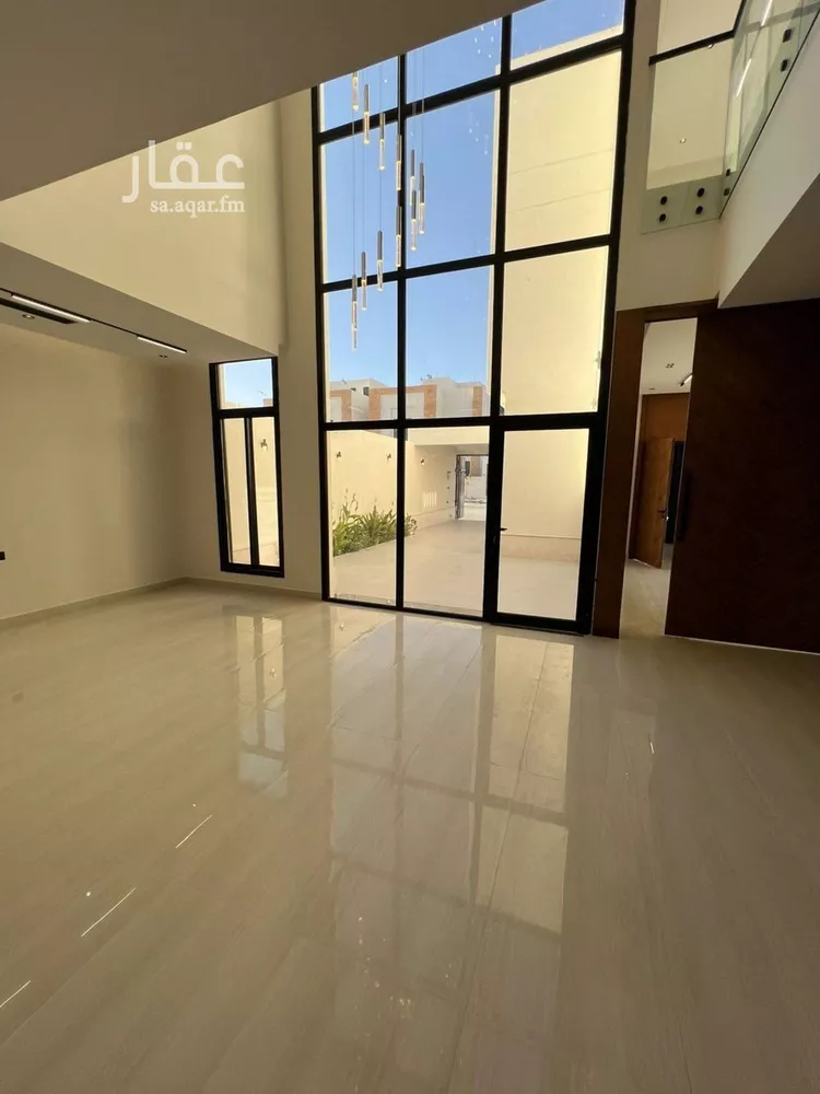 فيلا للبيع في شارع السيل الكبير, حي المهدية, مدينة الرياض, منطقة الرياض 8