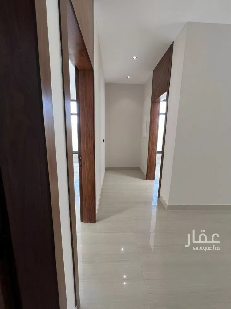 فيلا للبيع في شارع السيل الكبير, حي المهدية, مدينة الرياض, منطقة الرياض 26