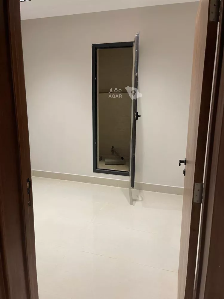 فيلا للإيجار في شارع سيف الدين الخطيب, حي المهدية, مدينة الرياض, منطقة الرياض 11