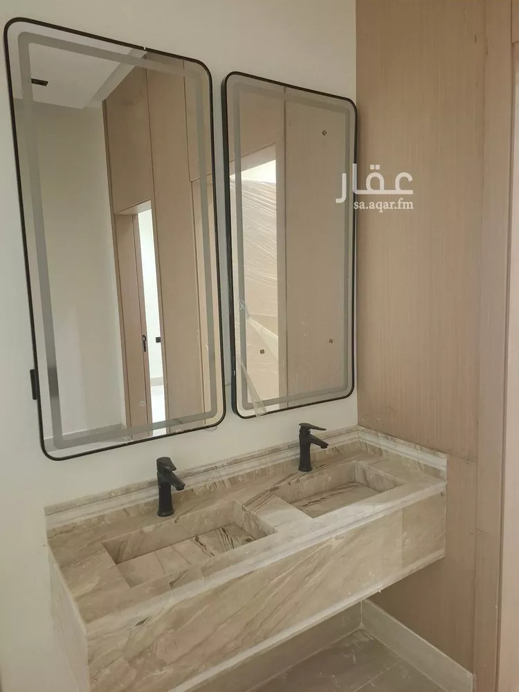دور للبيع في شارع العمره, حي الجنادرية, مدينة الرياض, منطقة الرياض 9