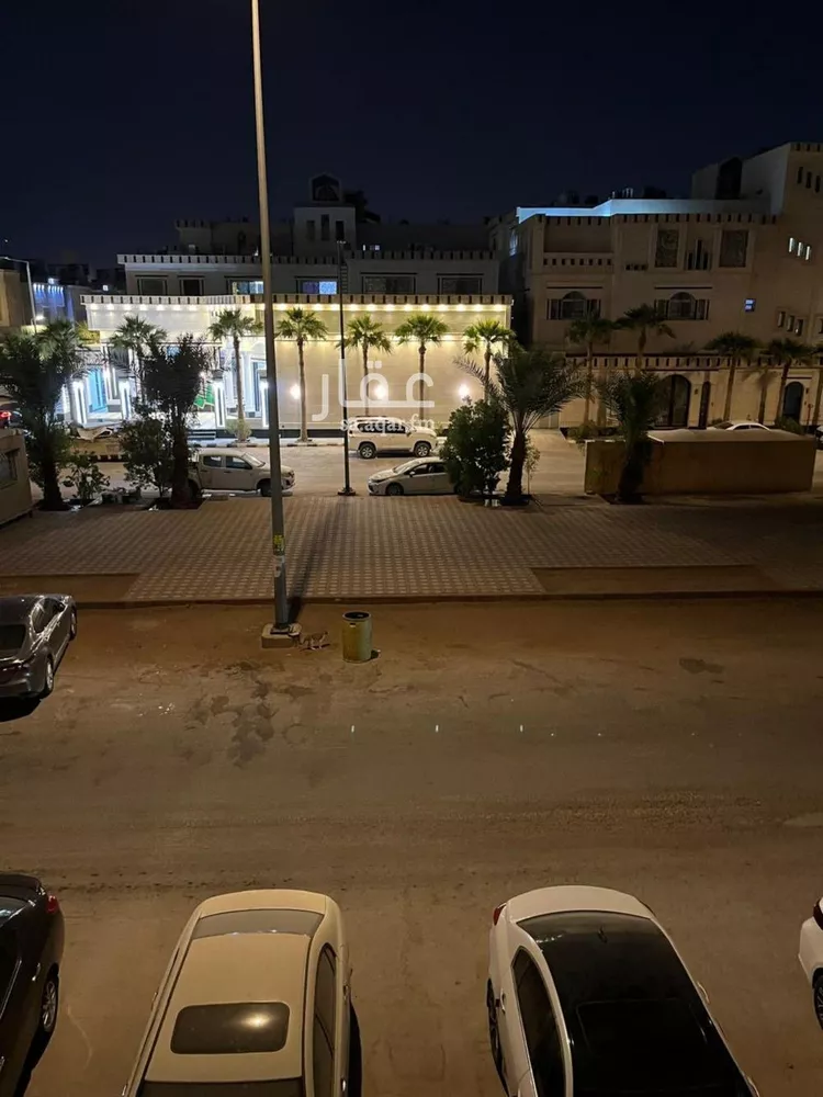فيلا للبيع في شارع عبدالقادر بن النقيب, حي القادسية, مدينة الرياض, منطقة الرياض 13