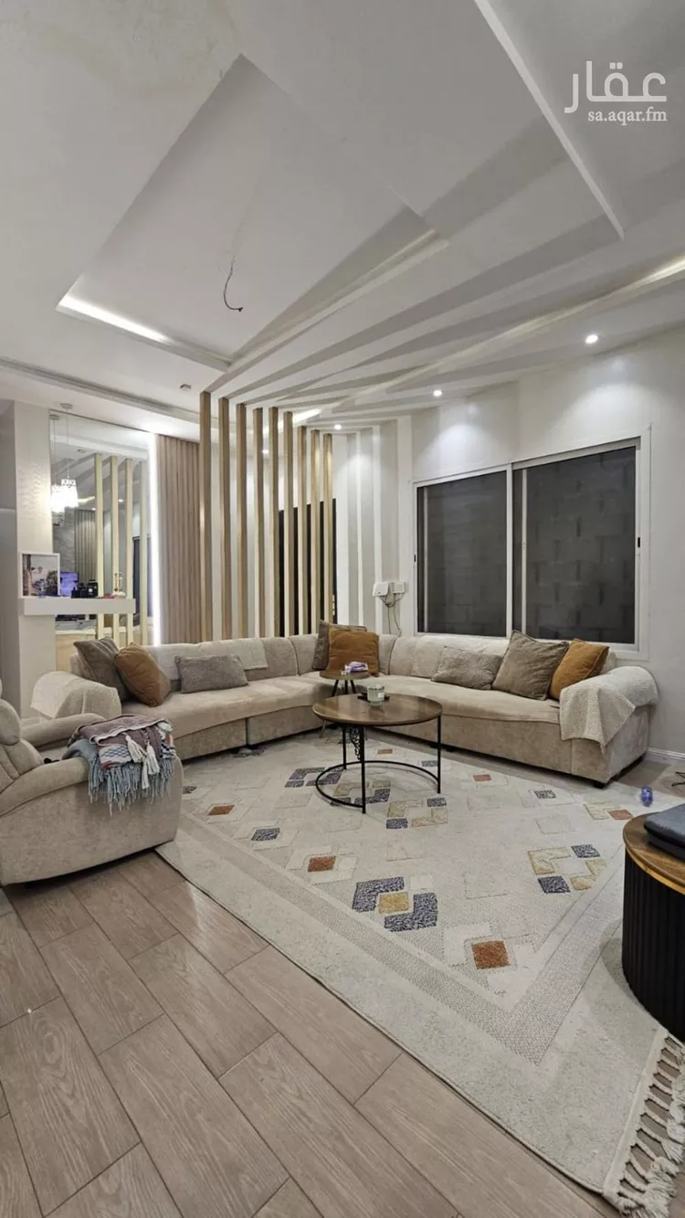 فيلا للبيع في شارع علي أبي الكلام البغدادي, حي الرمال, مدينة الرياض, منطقة الرياض