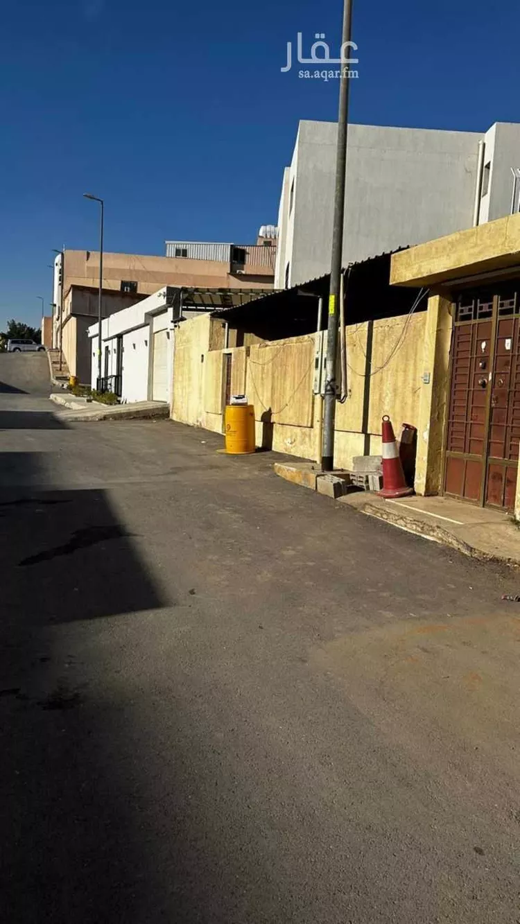 Villa for Sale in Riyadh Al Malaz صورة 2