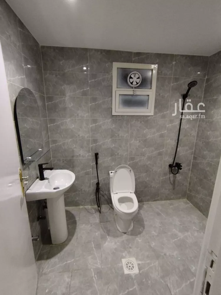 شقة للإيجار في شارع قلعة صلاح الدين, حي العقيق, مدينة الرياض, منطقة الرياض صورة 4