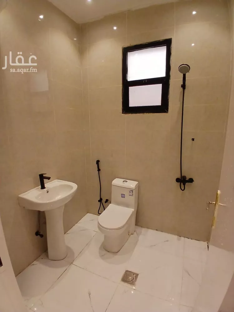 شقة للإيجار في شارع الشيخ حسن بن حسين بن علي, حي إشبيلية, مدينة الرياض, منطقة الرياض صورة 5